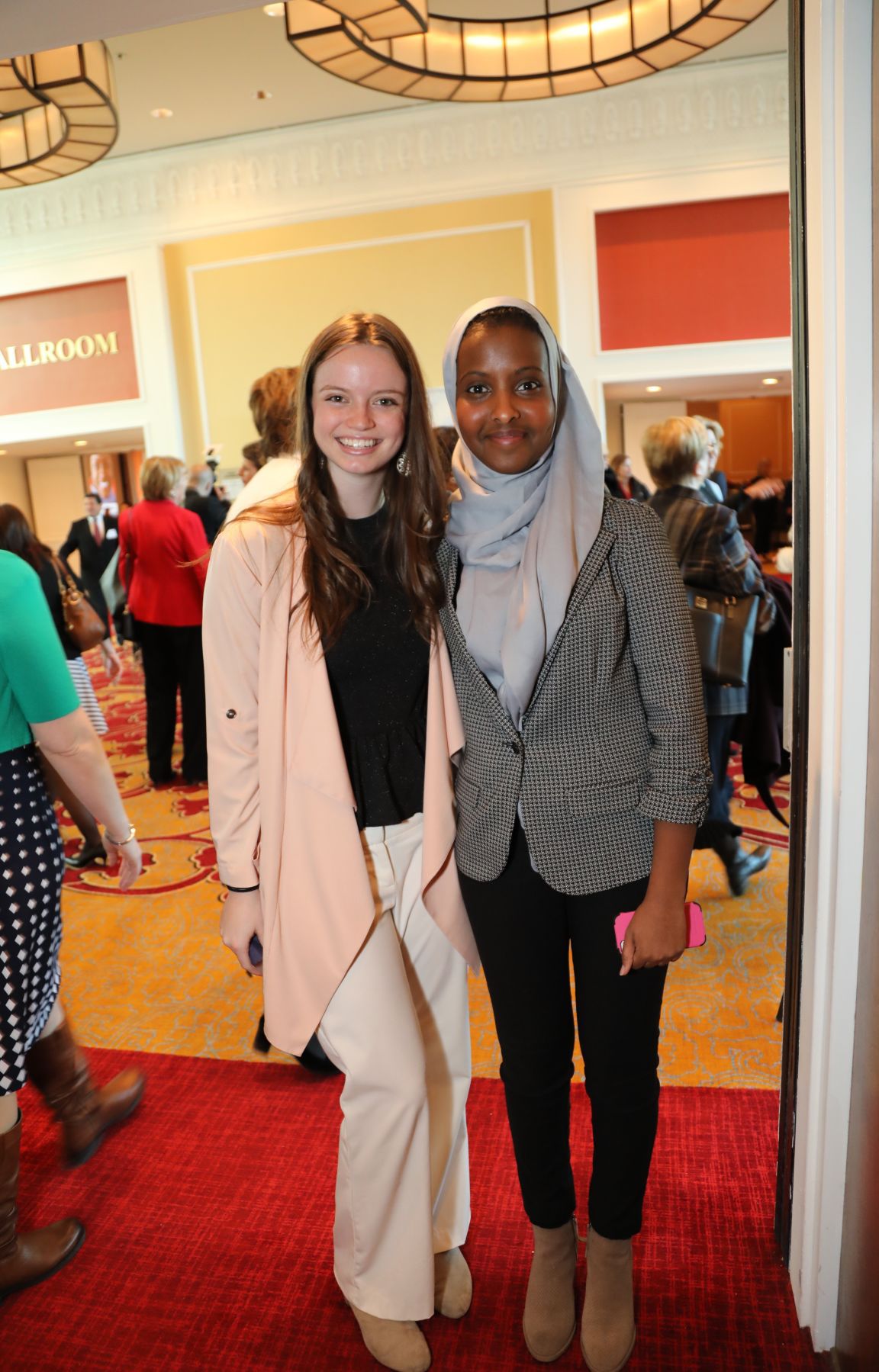 Emma Murphy, Najma Omar